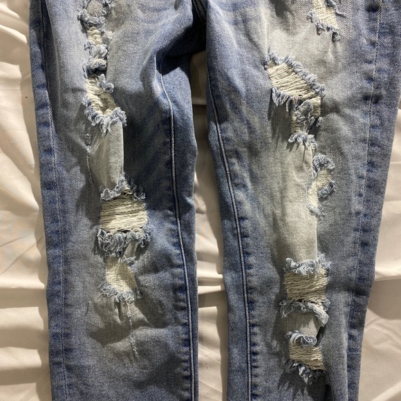 H & M Denim Skinny Jeans - Picture 7 of 9